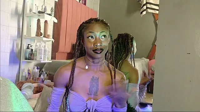 DaniaMarcell online show from April 11, 7:51 pm