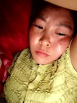 Snapshot of feli-00 chatting on January 10, 11:42 pm feli-00 online show from January 10, 11:42 pm