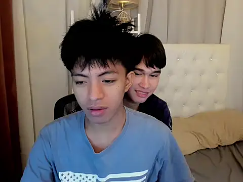 davincihugecock online show from February 27, 4:29 pm