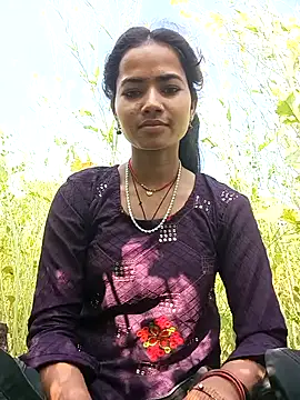 Snapshot of Jooli_sakya chatting on January 15, 4:39 am Jooli sakya online show from January 15, 4:39 am