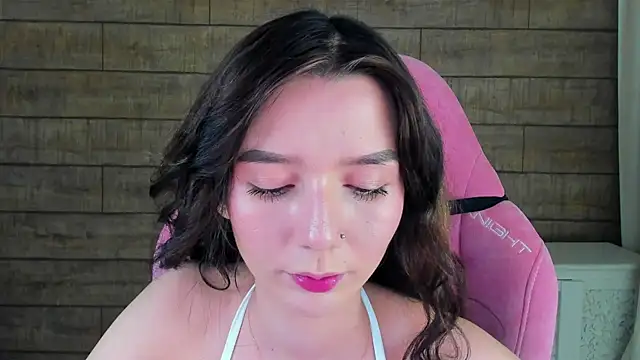 VanessaVienne online show from March 16, 4:11 pm