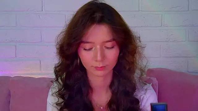 VanessaVienne online show from March 22, 4:21 pm