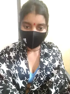 Erotic-Girl online show from January 15, 4:33 pm