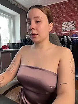 AnnaSeint online show from March 1, 10:39 am