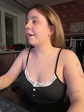 AnnaSeint online show from March 5, 5:53 pm