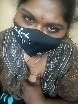 misammahyd online show from January 31, 7:11 pm