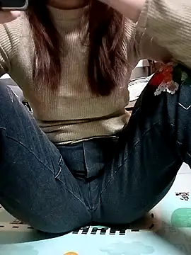 Snapshot of SexAsiann chatting on January 31, 11:14 pm SexAsiann online show from January 31, 11:14 pm