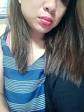 Snapshot of SexAsiann chatting on February 28, 11:39 pm SexAsiann online show from February 28, 11:39 pm