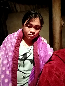 Snapshot of Chaomay_k9 chatting on February 9, 11:42 pm Chaomay k9 online show from February 9, 11:42 pm