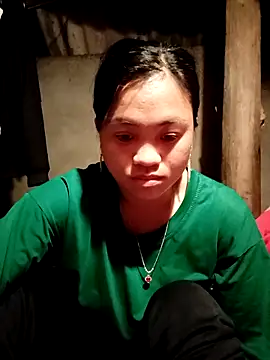 Snapshot of Chaomay_k9 chatting on February 26, 11:26 pm Chaomay k9 online show from February 26, 11:26 pm