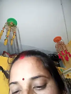 Reena lodha online show from February 4, 5:30 pm