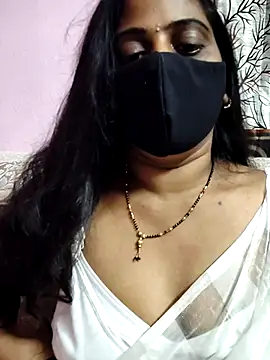 Snapshot of suma_telugu1 chatting on February 7, 1:31 am suma telugu1 online show from February 7, 1:31 am