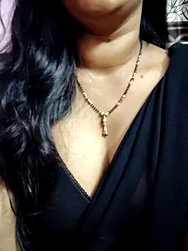 Snapshot of suma_telugu1 chatting on February 8, 2:15 am suma telugu1 online show from February 8, 2:15 am