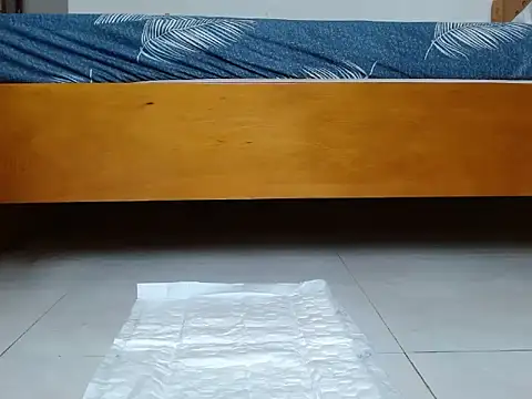 Snapshot of Boiboi2x chatting on February 11, 1:54 am Boiboi2x online show from February 11, 1:54 am