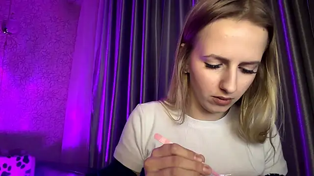 Snapshot of JeannettaIltzsch chatting on February 6, 9:07 pm JeannettaIltzsch online show from February 6, 9:07 pm