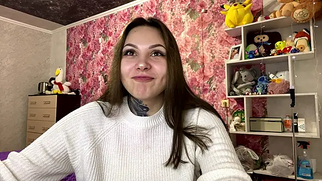 TraciBallena online show from February 16, 5:03 am