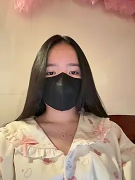 Gwen879 online show from February 4, 1:22 am