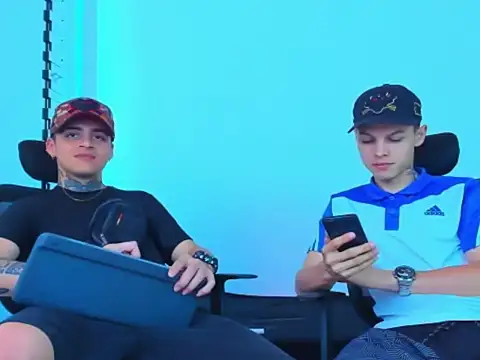 Thomas-Wil online show from January 14, 10:25 pm