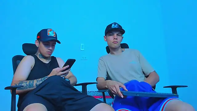 Thomas-Wil online show from March 31, 3:34 pm