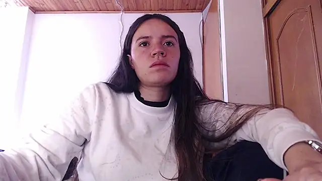 Shanel Lozano online show from February 20, 3:45 pm