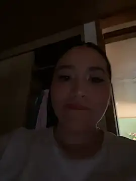 Veronica Wins  online show from February 5, 6:34 pm