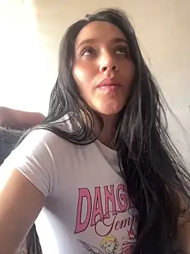 Veronica Wins  online show from February 23, 8:28 pm