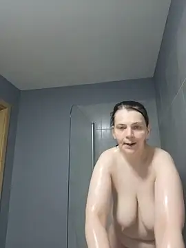 Snapshot of roksa2026 chatting on May 14, 7:42 pm roksa2026 online show from May 14, 7:42 pm