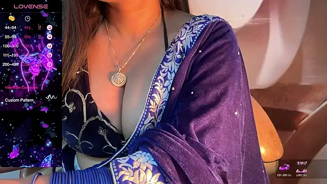 Snapshot of farfarwa chatting on January 12, 1:27 pm farfarwa online show from January 12, 1:27 pm