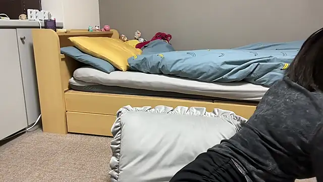 koko xoxo online show from April 24, 1:35 pm