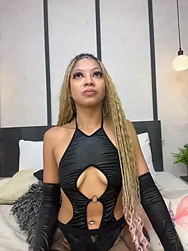 JenniferHillss online show from January 13, 8:25 pm