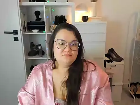 HollyDanceSoul online show from March 2, 7:21 pm