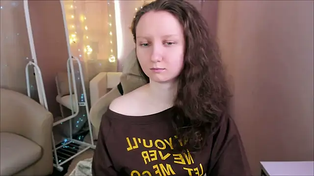 SunshineBlaze online show from March 22, 5:22 am