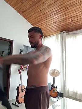 FrancoRossi  online show from February 2, 6:28 pm