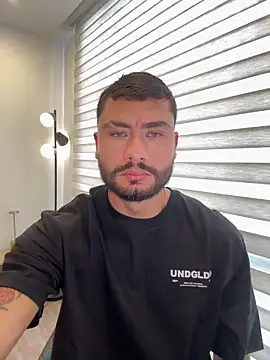 FrancoRossi  online show from April 7, 12:38 pm