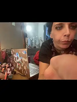 MegaTinyyy online show from May 24, 5:45 am