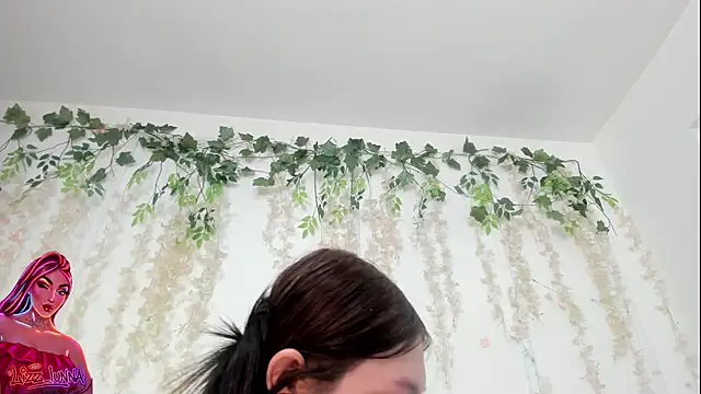 Snapshot of lizz_lunna chatting on June 25, 7:40 pm lizz lunna online show from June 25, 7:40 pm