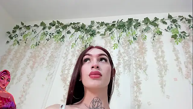 Snapshot of lizz_lunna chatting on July 9, 9:19 pm lizz lunna online show from July 9, 9:19 pm