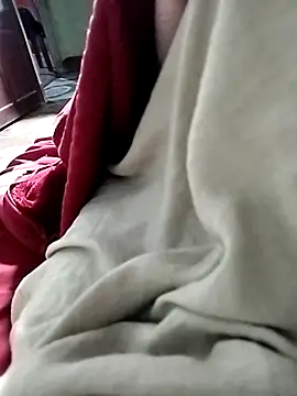 Ginny 2x online show from March 13, 2:12 pm