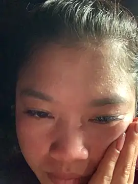 Snapshot of Naalyy chatting on February 15, 6:21 am Naalyy online show from February 15, 6:21 am