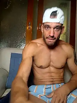 Snapshot of Maxpac_roccox chatting on January 9, 4:15 am Maxpac roccox online show from January 9, 4:15 am