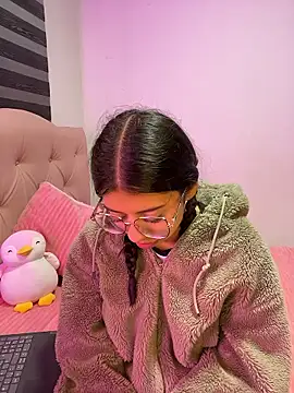 willowharper  online show from January 16, 1:31 am