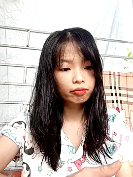 Snapshot of Chammy720 chatting on February 15, 9:30 am Chammy720 online show from February 15, 9:30 am