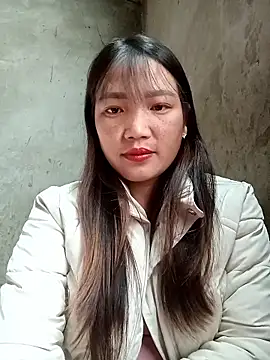 Snapshot of Nunaa2x chatting on January 11, 6:51 am Nunaa2x online show from January 11, 6:51 am