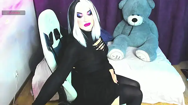 sexxx-queen online show from May 1, 10:25 pm