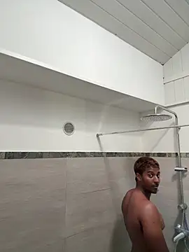 Axel black10 online show from February 18, 1:29 pm