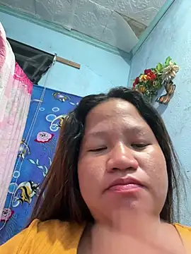 Snapshot of Hottie_Pussy chatting on July 14, 11:49 am Hottie Pussy online show from July 14, 11:49 am