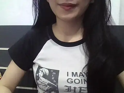 Snapshot of berry_alma06 chatting on July 3, 1:01 am berry alma06 online show from July 3, 1:01 am