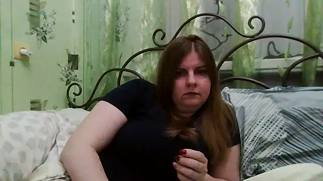 Snapshot of DarkRose0104 chatting on January 12, 4:12 pm DarkRose0104 online show from January 12, 4:12 pm