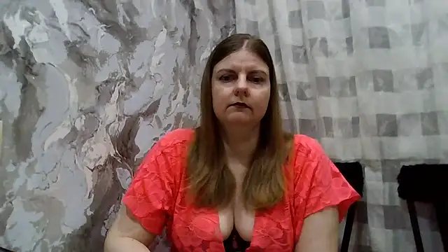 Snapshot of DarkRose0104 chatting on February 17, 6:14 pm DarkRose0104 online show from February 17, 6:14 pm