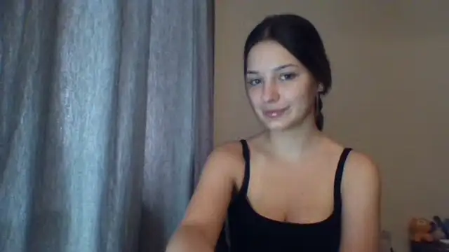 EvelineMagnetic online show from July 25, 2:25 pm
